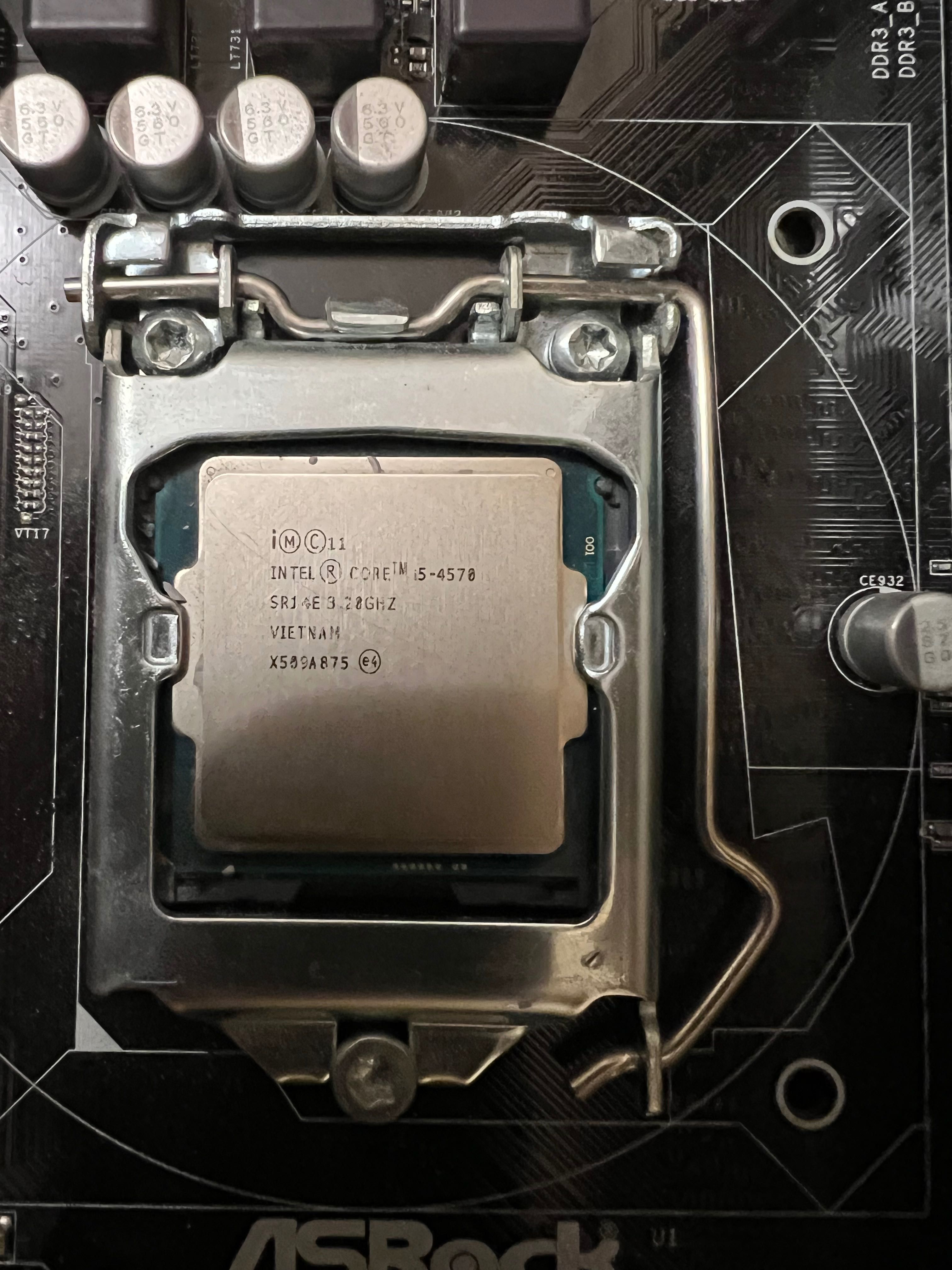 Комплек h81 pro+ 500W+intel i5 3.2 мгц + відеокарта 2gb+операт 16gb