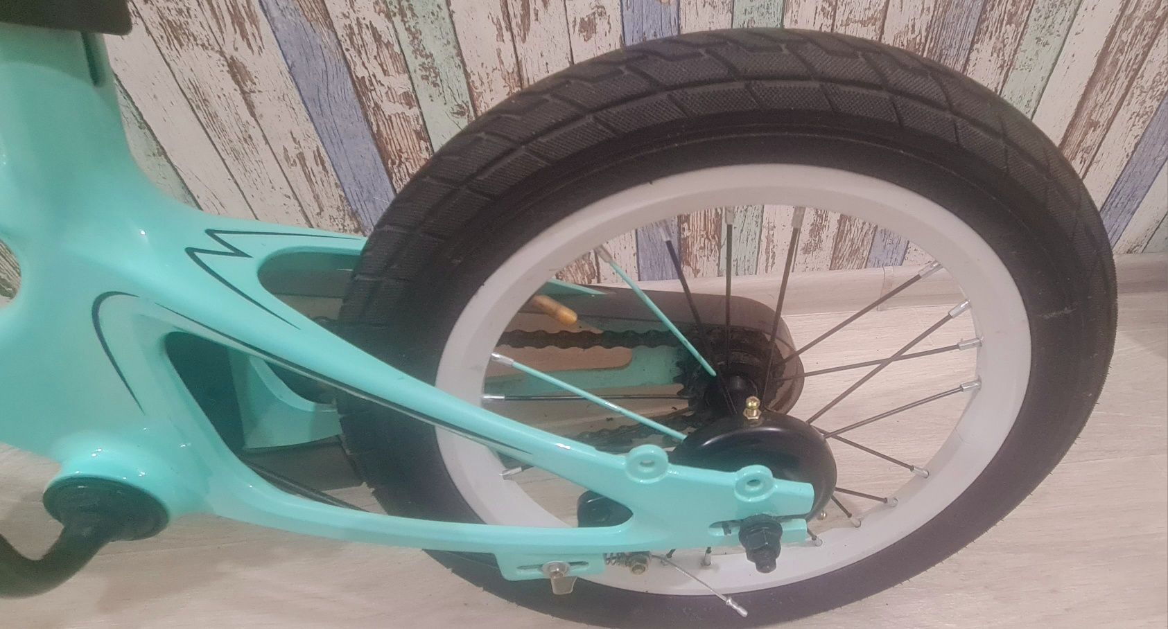 Дитячий Велосипед з кошиком і бічними колесами ROYAL VOYAGE SHADOW 16