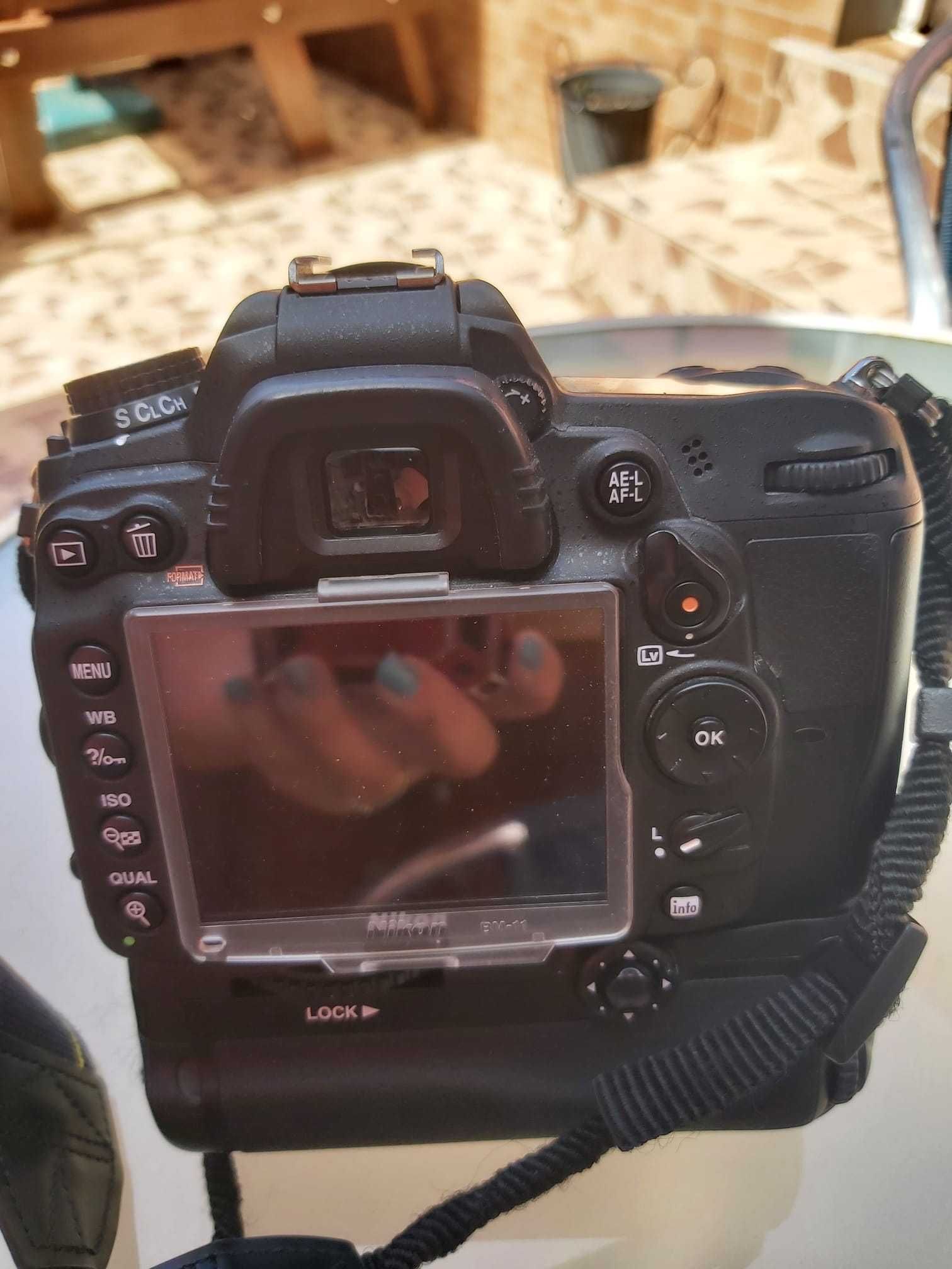 Máquina fotográfica Nikon
