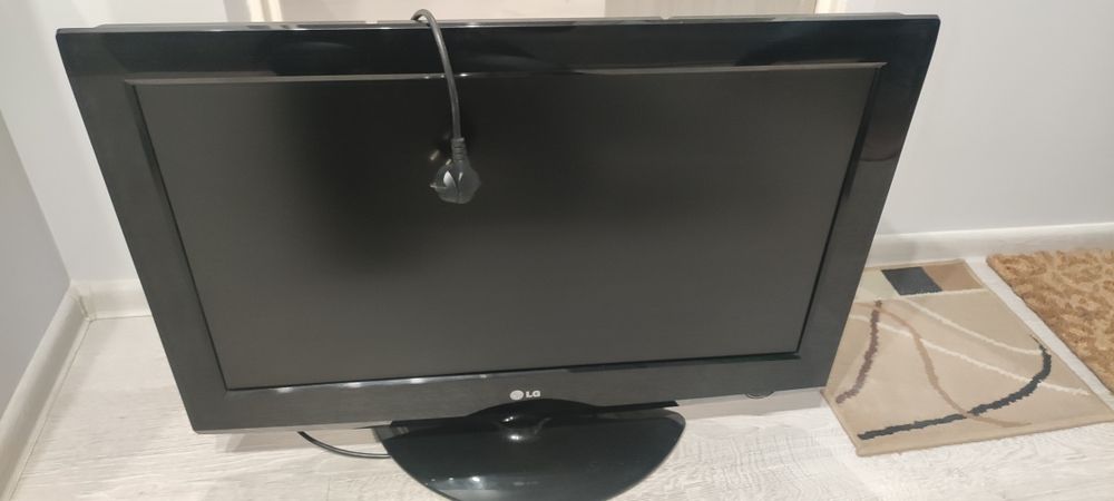 Telewizor LG na działkę