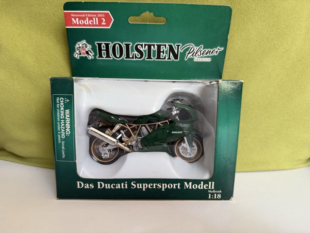 Model Ducati Supersport 1:18