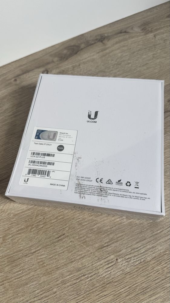Nowy Ubiquiti UCK-G2-PLUS Networks Cloud Key Gen2 gateway/kontroler