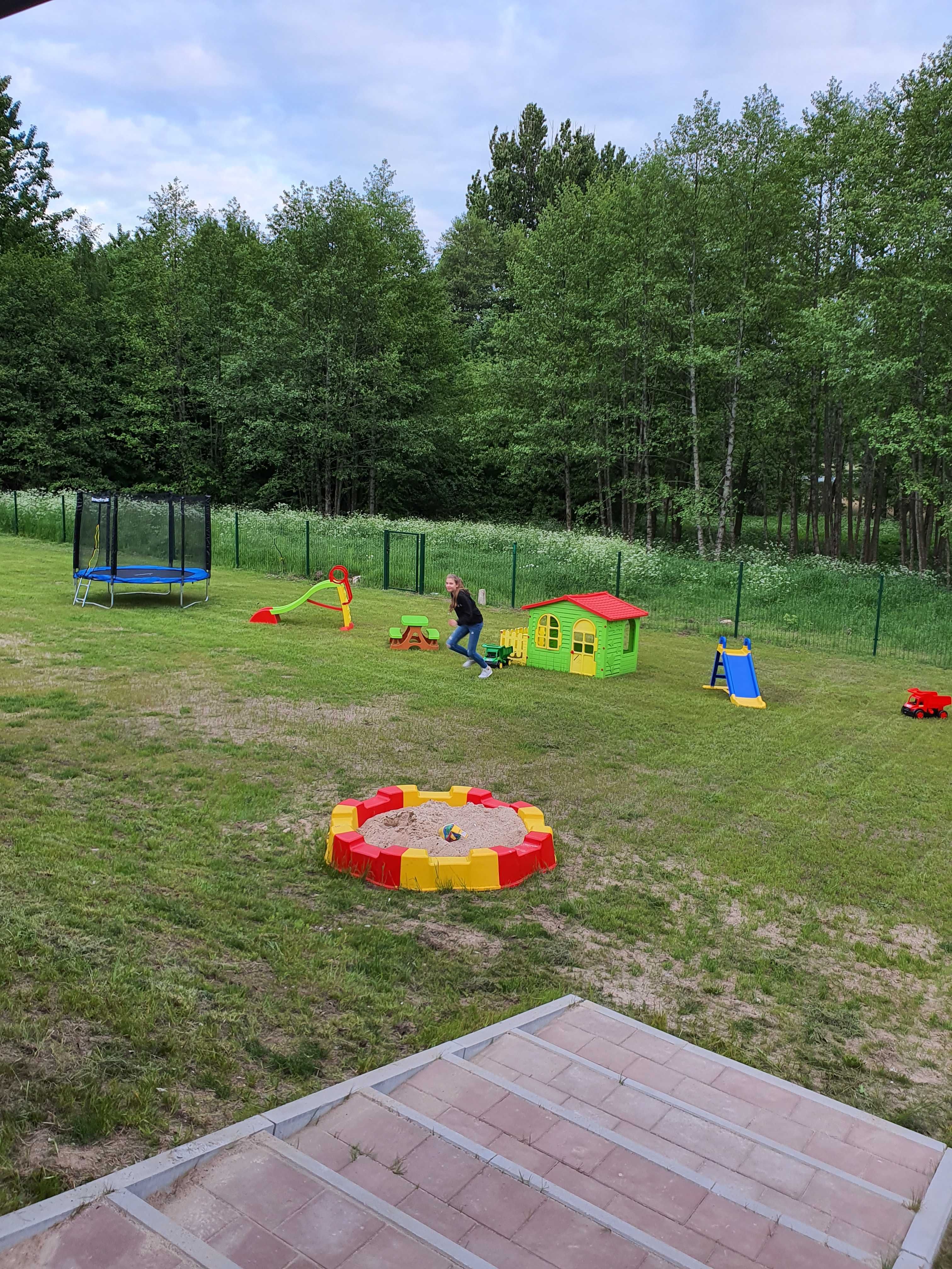 Super Domki nad jeziorem mają klimatyzację jacuzzi MAZURY