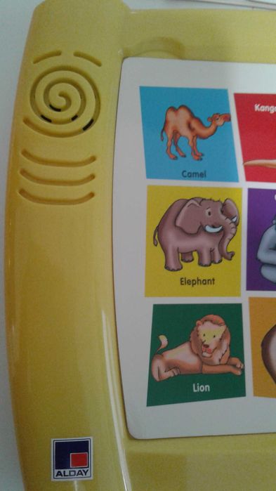 Jogo interativo do Ruca para aprender Inglês com 18 cartões