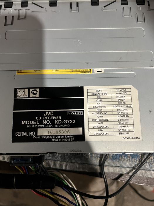 Продам магнітолу JVC KD-G722