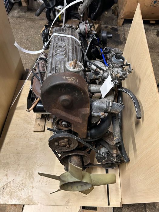 SILNIK KOMPLETNY Z OSPRZETEM VOLSWAGEN LT28 LT 1 AUDI 2.0 CH CL 1975-1982 BENZYNA 75 71 KONI SKRZYNIA