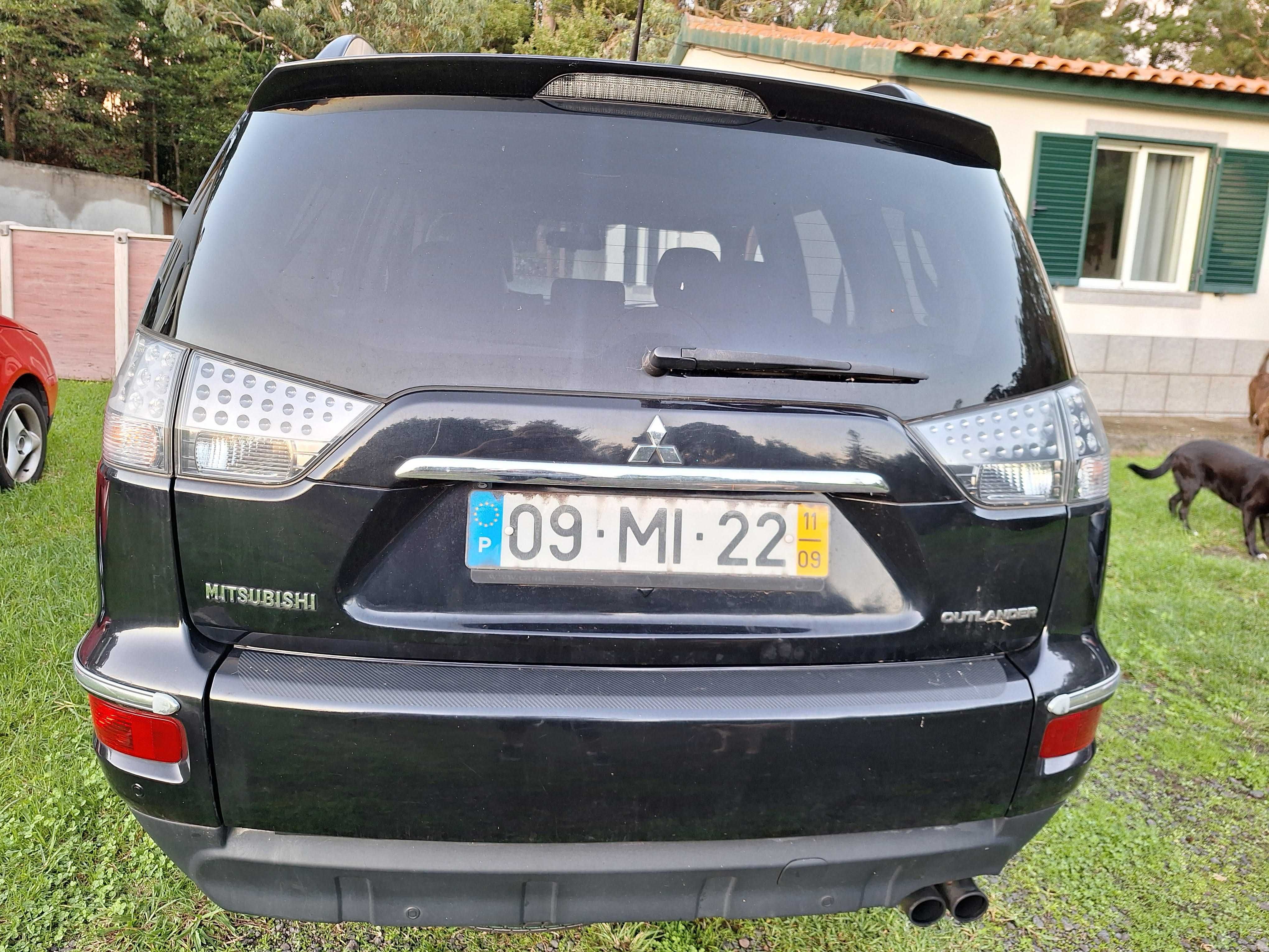 Mitsubishi Outlander 7 lugares, Diesel 2011