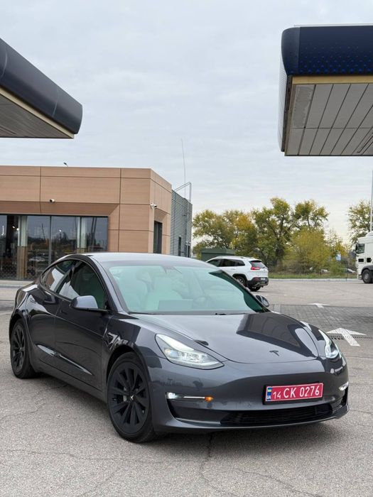 Tesla Model 3 dual motor 2021 год