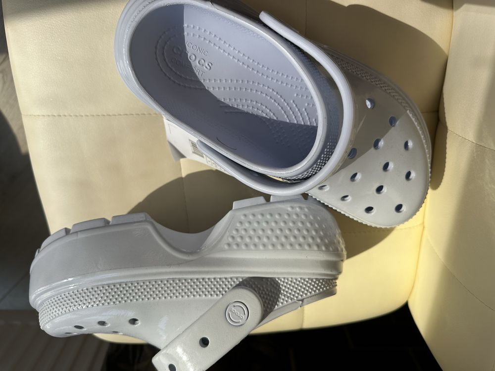 Crocs Stomp High Shine Clog. W7 . Оригинал
