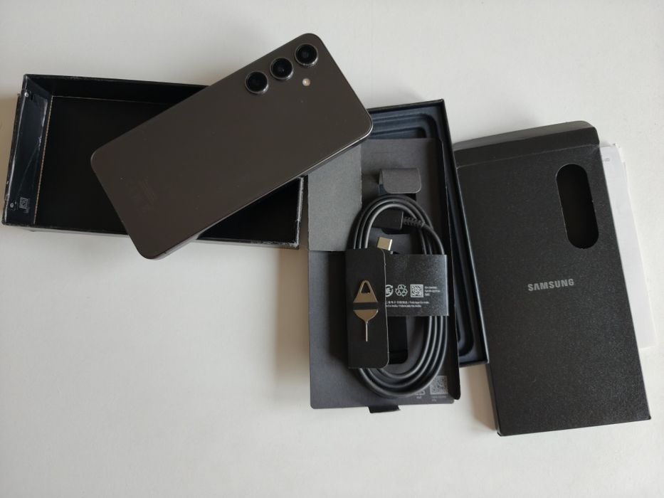 Samsung S24 8/256Gb Onyx Black