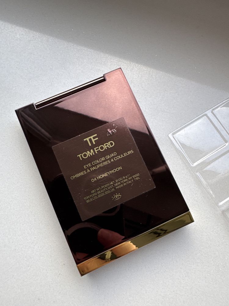 Paletka cieni Tom Ford 04 Honeymoon