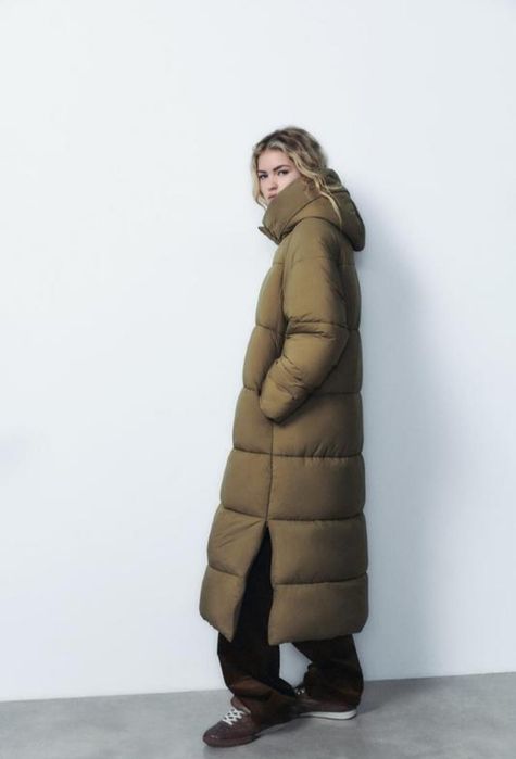 Довгий анорак від  Zara