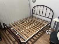 Cama de Casal Estilo Antigo