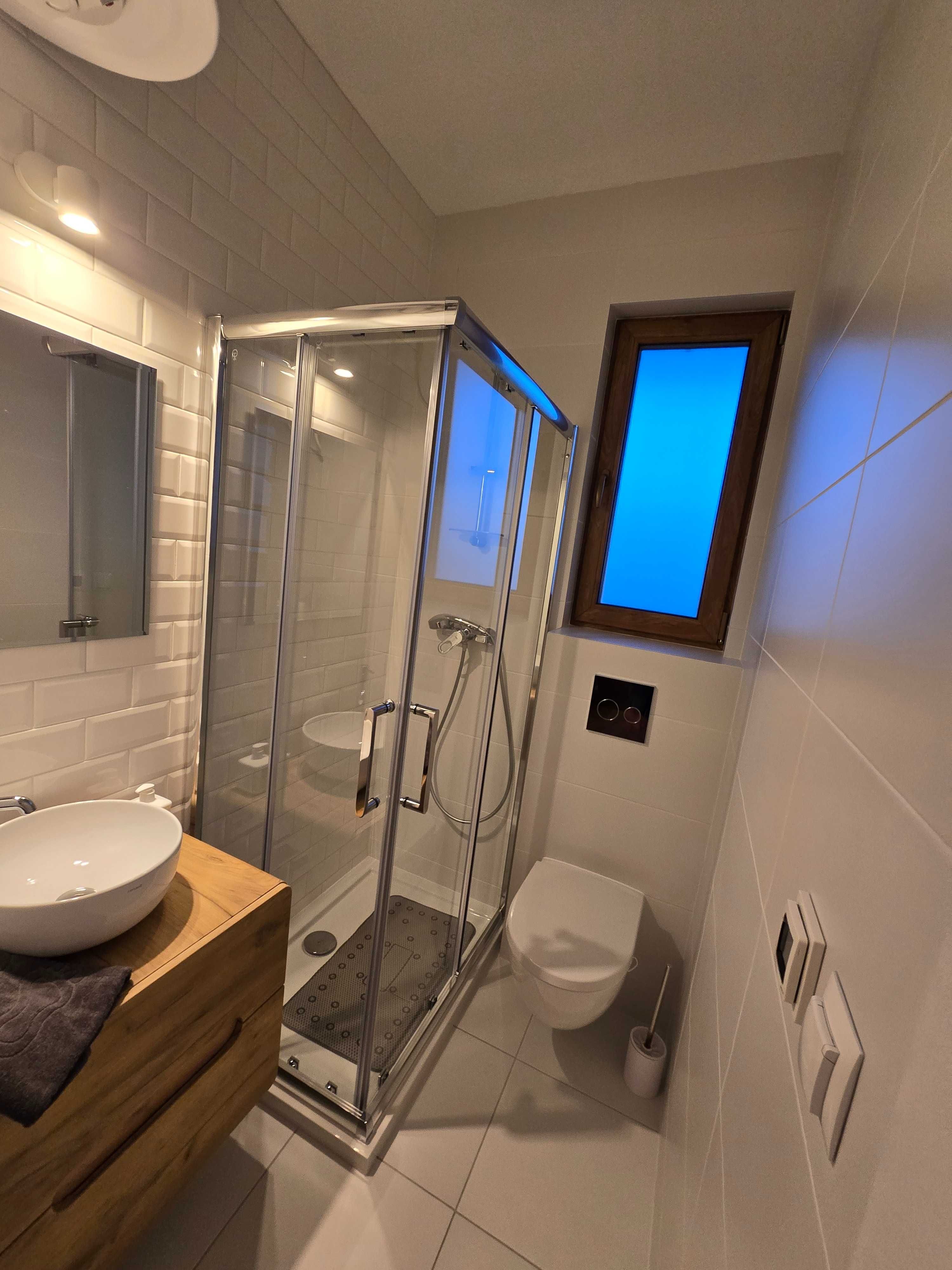 Nowe domki dla Rodzin z dziećmi, plac zabaw, jacuzzi, wolny od 8 VIII