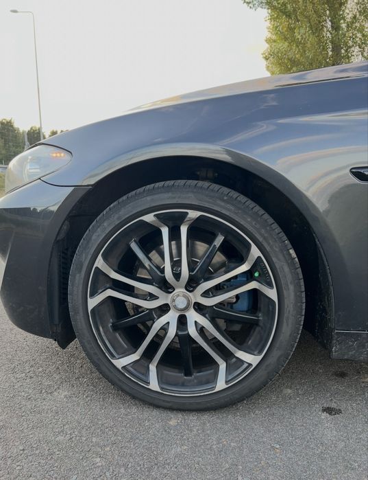 BMW F11 520d 215km