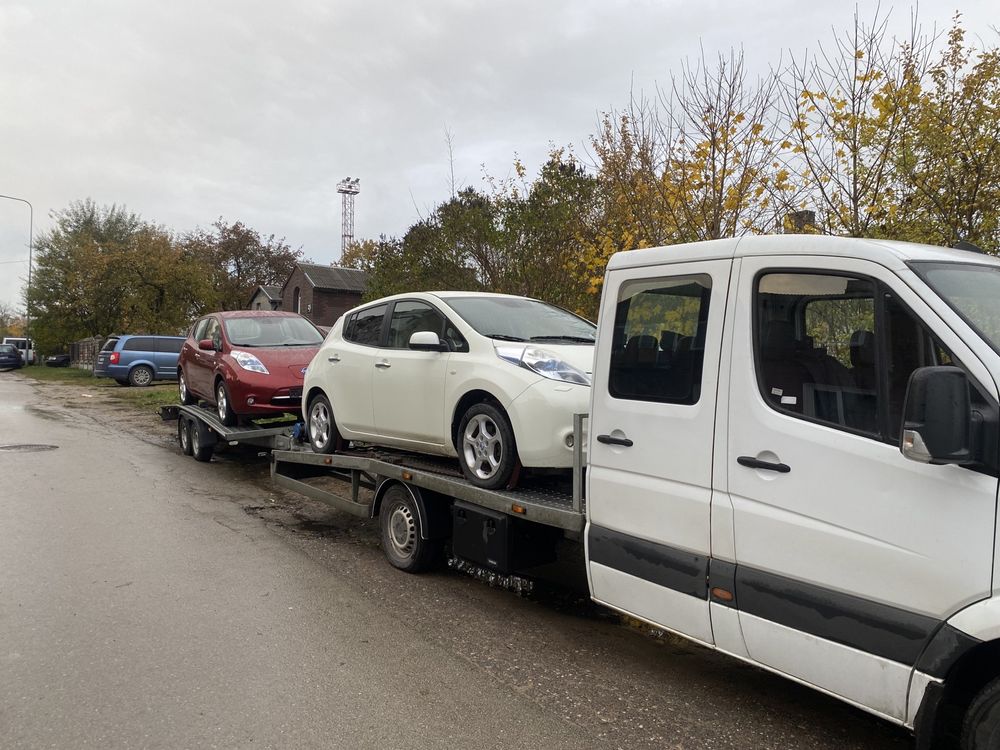 Нісан ліф ,в наяаності та під замовлення