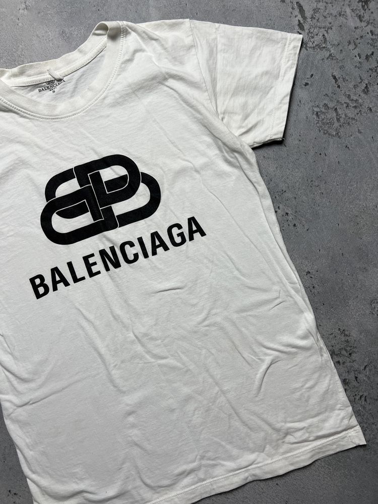 Biała koszulka balenciaga , t-shirt balenciaga
