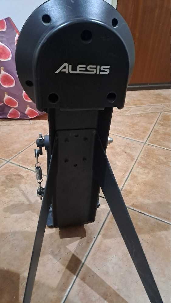 Pedal de bateria