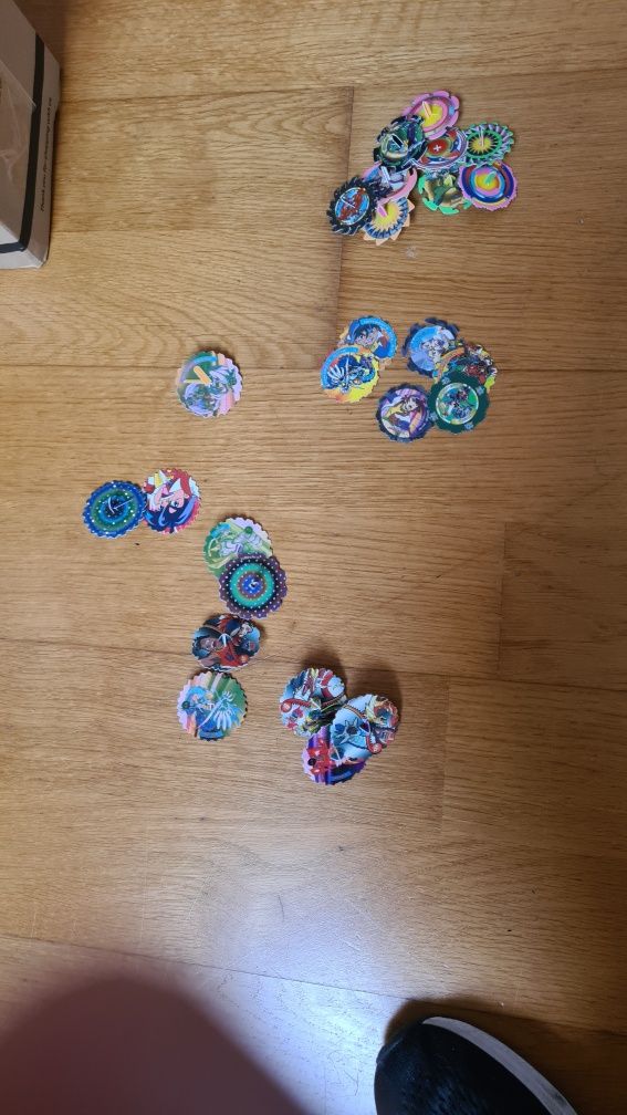 Piões beyblade spinners matutano mais ringue