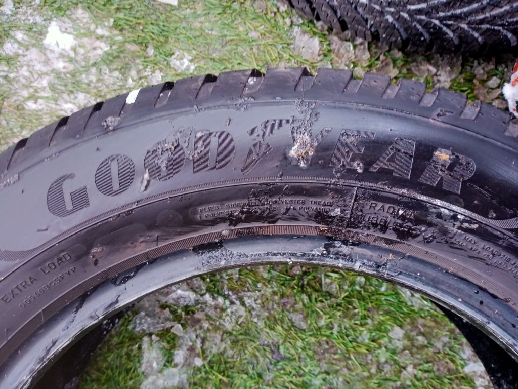 Z042 opony zimowe Goodyear Vector 4 season 205/60R16