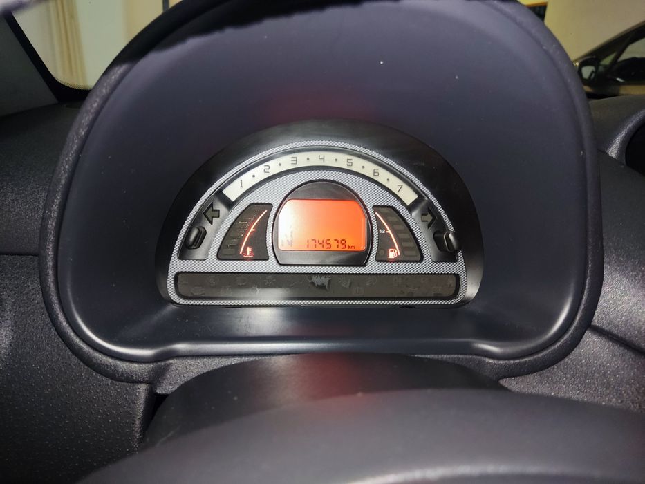 Citroen C2 CAIXA AUTOMÁTICA SÓ 5750€