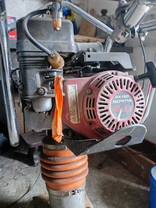 Ubijak stopowy skoczek HONDA GX 120 4.0