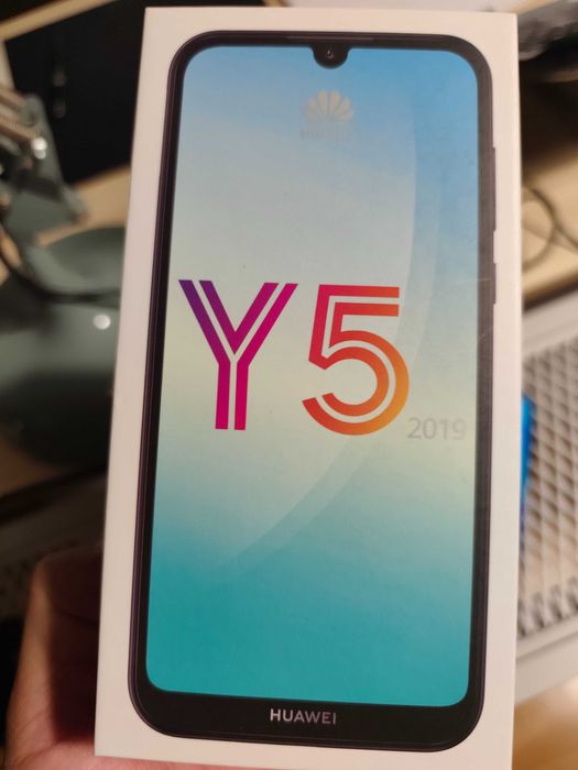 Telemóvel Huawei Y5 2019 em bom estado