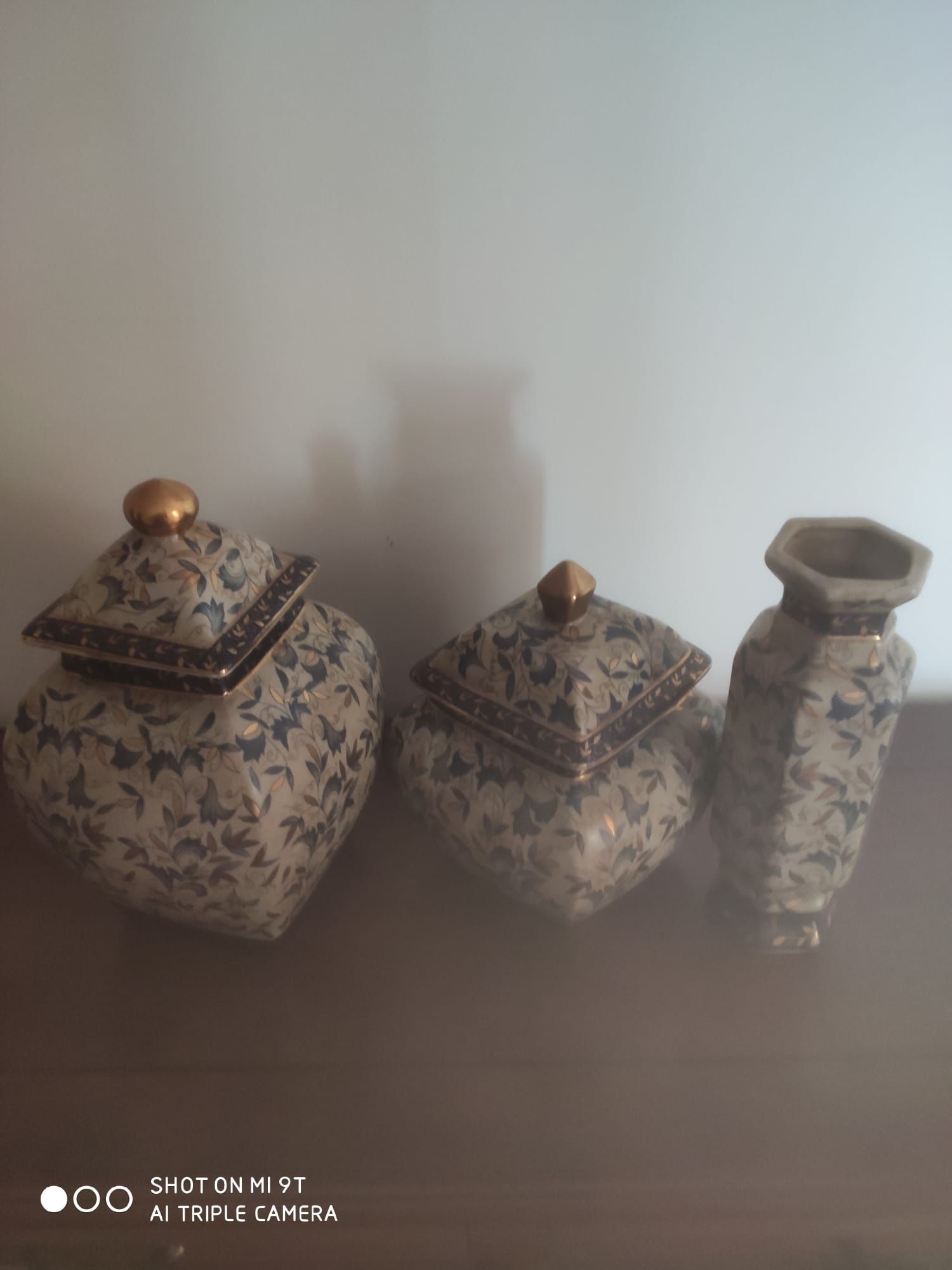 Varias peças de decoração