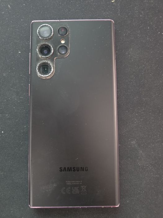 Seguem para venda dois S22 Ultra
