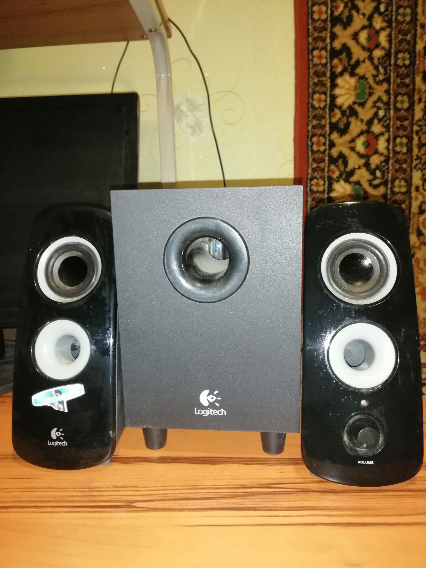 Акустическая 2.1 система Logitech z323