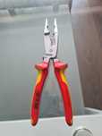 Knipex 6w1 do prac elektroinstalacyjnych