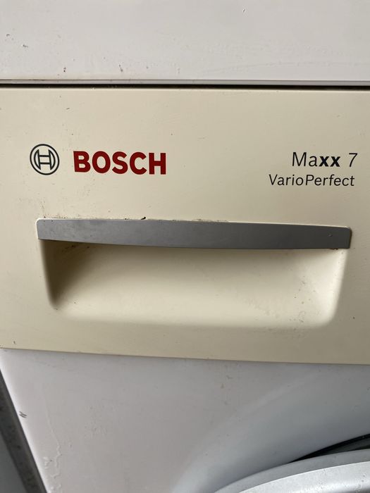 Máquina de lavar roupa Bosch Maxx 7 kg impecável a trabalhar bem