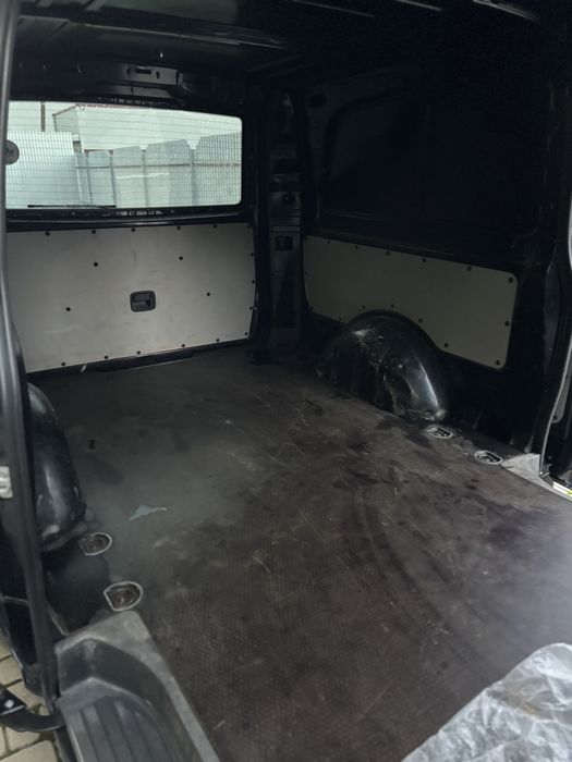 Перевезення БУС MERCEDES VITO до 1 Т м. Стрий