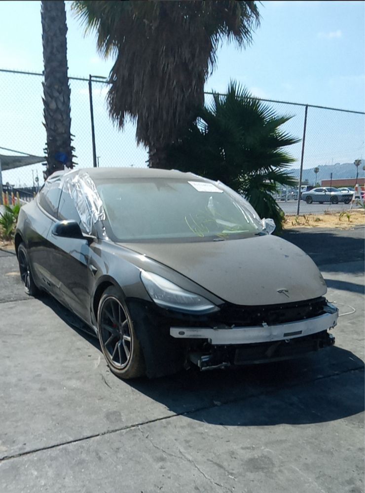 Tesla model 3 long range