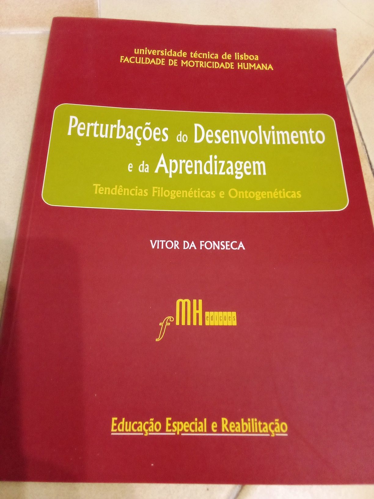 Perturbaçôes do Desenvolvimento e da Linguagem