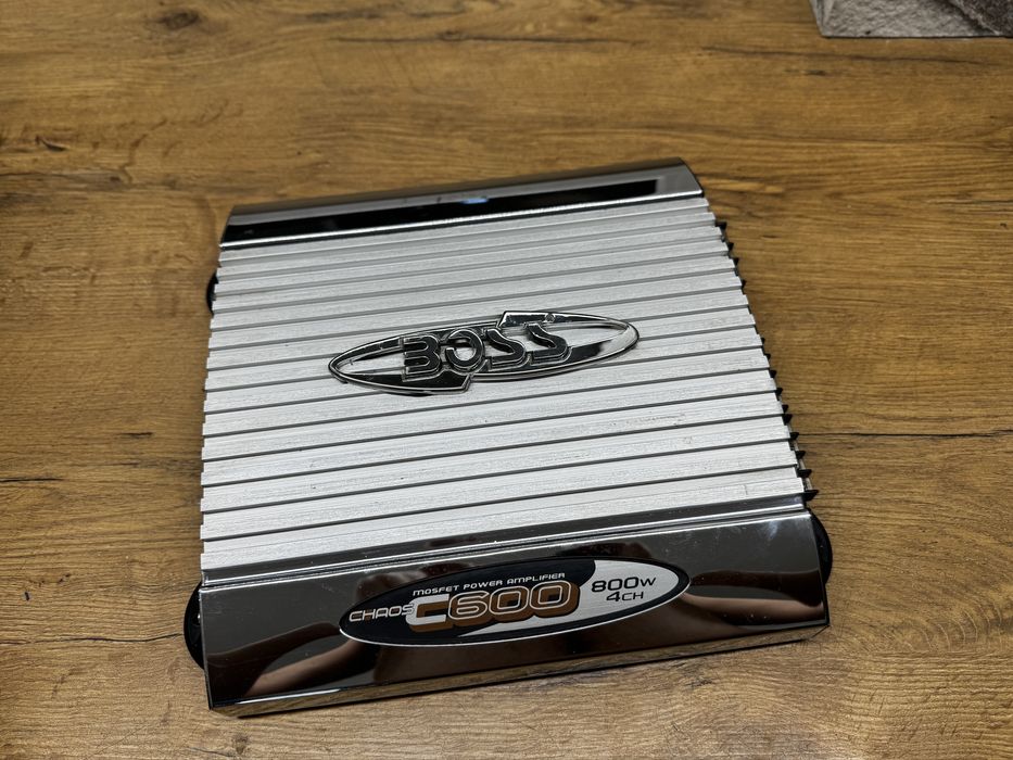 Wzmacniacz 4-kanałowy boss audio chaos c600