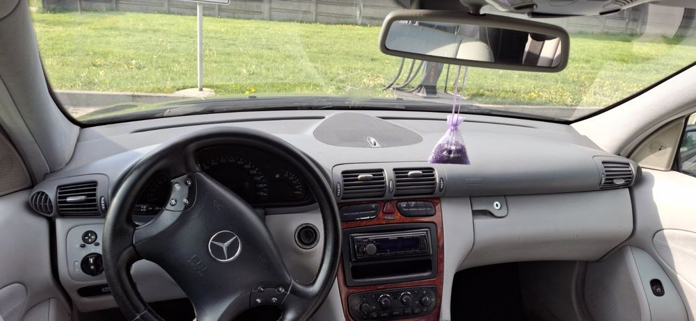 Продам Mersedes  c180