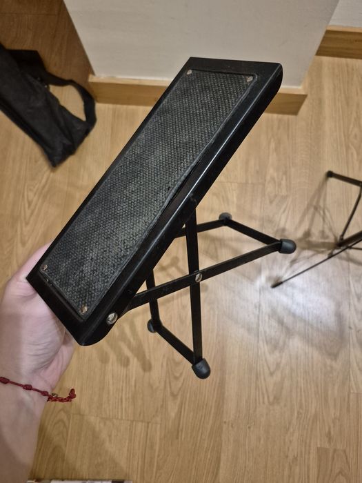 Guitarra classica e acessórios