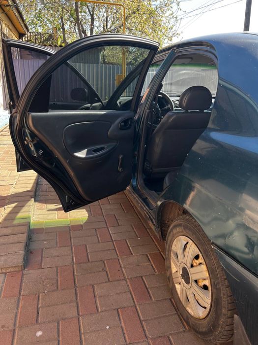 Daewoo Lanos 1.5