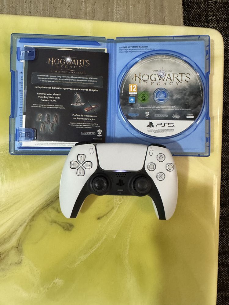 Playstation 5 + comando + jogo