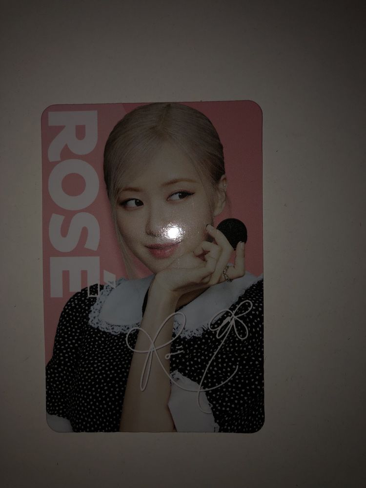 Blackpink Rose photocard