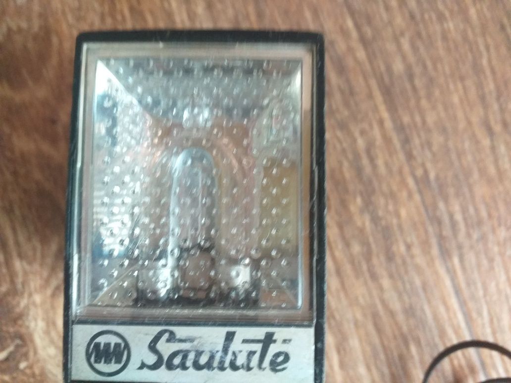 Фотовспышка Saulute