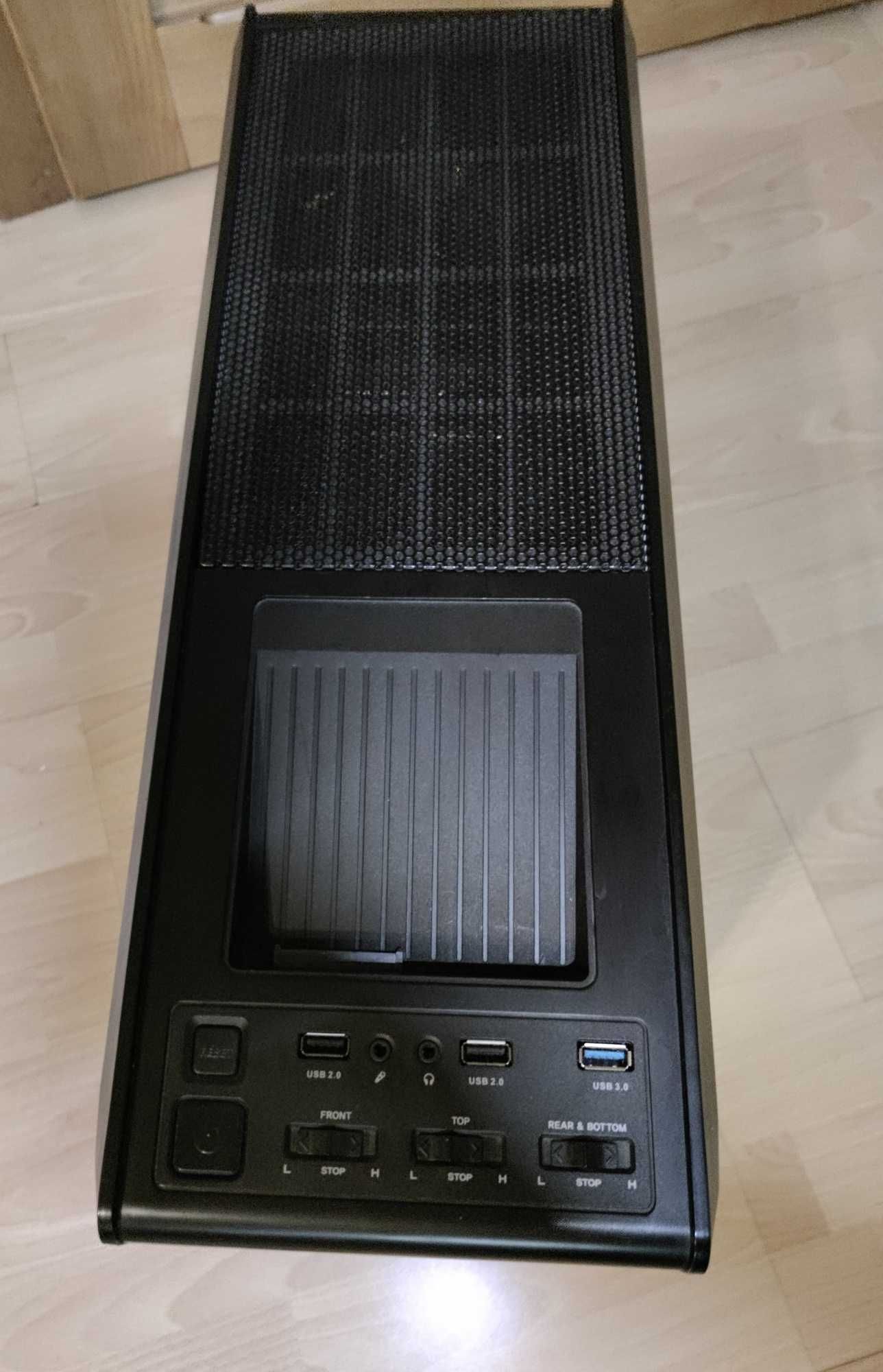 Komputer i7 4770k 16GB Radeon R9 290X SSD + HDD - do gier i pracy