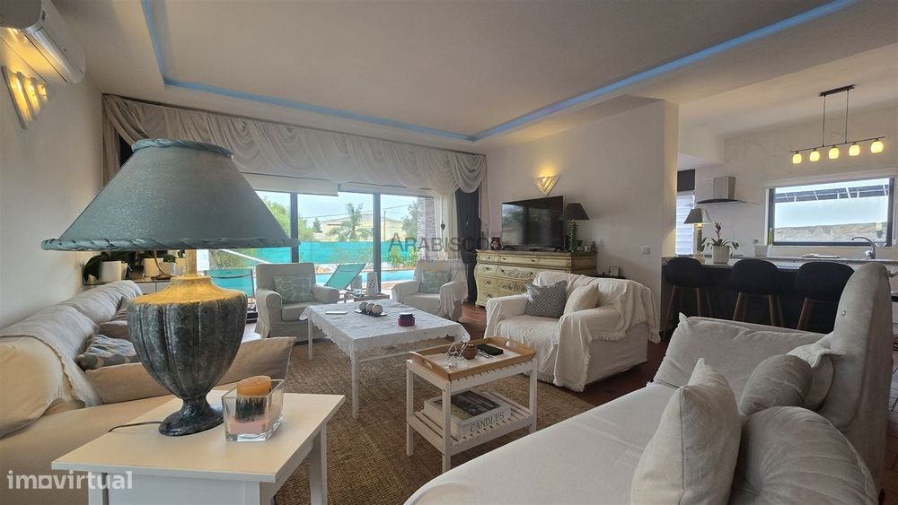 Moradia T4 - 4 suites - Piscina - Monte Canelas - Mex. Grande - Portim