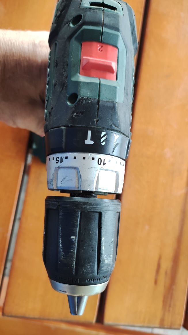 Wiertarka Metabo z udarem SB 18 L BL