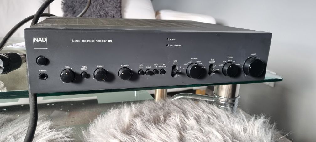 Wzmacniacz Audiofilski NAD306