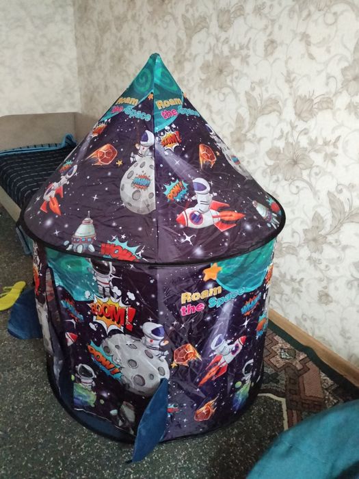 Дитяча палатка намет.