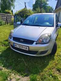 Ford fiesta 1.4 benzin