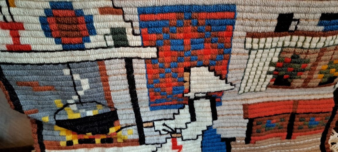 Stary kilim wełniany kuchnia