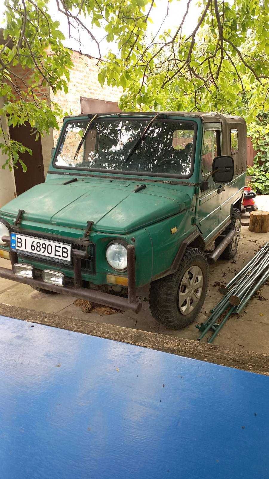 Продам ЛуАЗ. 1993